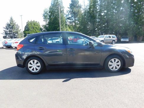Used 2012 Subaru Impreza 2.0i image 20