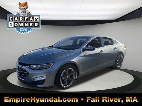 Used 2023 Chevrolet Malibu LT image 1