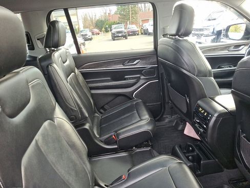 Certified 2021 Jeep Grand Cherokee L Limited w/ Trailer Tow Group (B) image 15