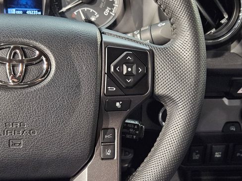 Used 2023 Toyota Tacoma TRD Sport w/ Technology Package RWD image 28