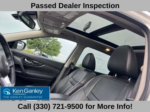 Used 2020 Nissan Rogue SL w/ Premium Package AWD/4WD image 11