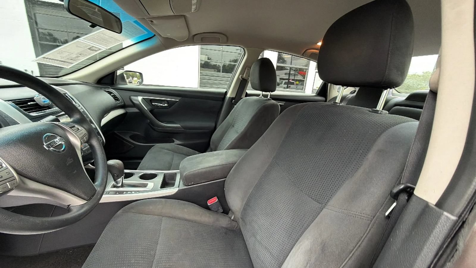Used 2015 Nissan Altima 2.5 S w/ Power Driver Seat Package FWD image 18