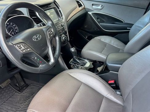 Used 2017 Hyundai Santa Fe Limited image 13