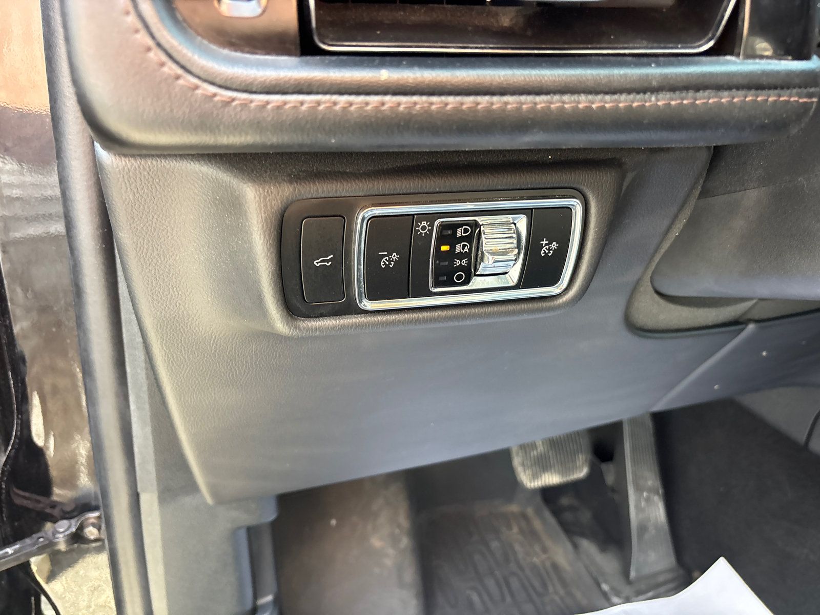 Certified 2024 Lincoln Aviator Reserve w/ Equipment Group 201A AWD/4WD image 14