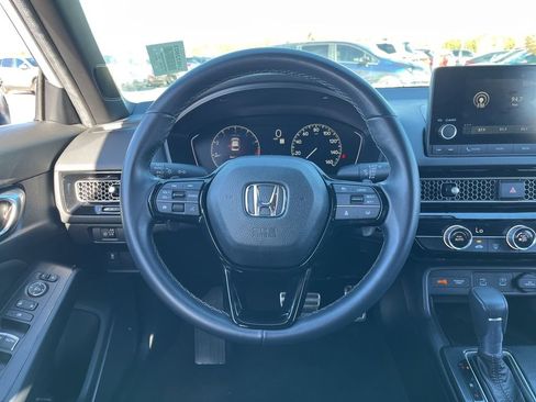 Used 2025 Honda Civic Sport image 17