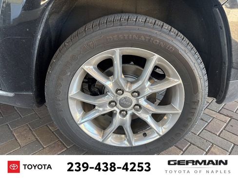 Used 2016 Jeep Grand Cherokee Summit image 14