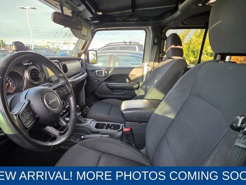Used 2018 Jeep Wrangler Unlimited Sport S image 8