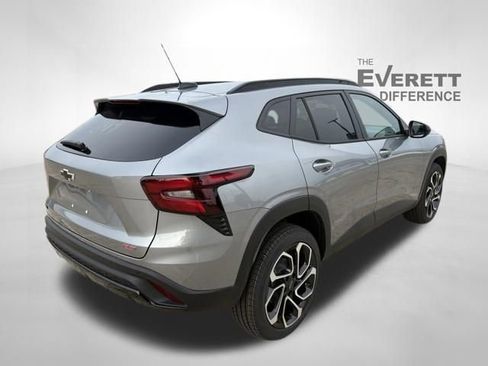 New 2026 Chevrolet Trax RS w/ Driver Confidence Package FWD image 7