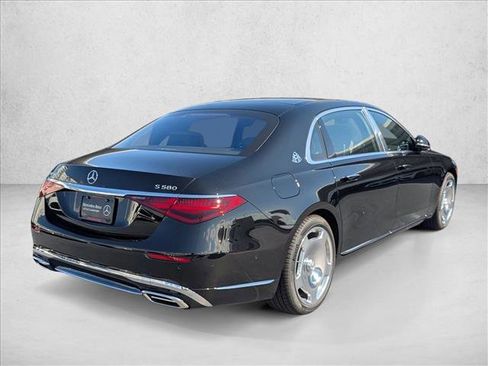 New 2026 Mercedes-Benz Maybach S 580 4MATIC image 2