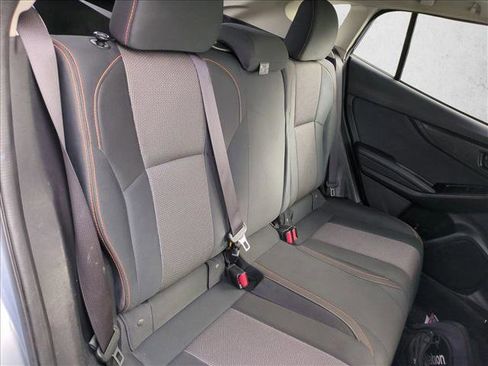 Used 2021 Subaru Crosstrek 2.0i Premium image 18