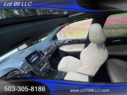 Used 2018 Mercedes-Benz GLS 450 4MATIC w/ Premium Package image 50