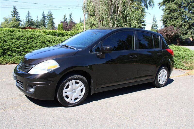 Used 2011 Nissan Versa 1.8 S w/ Plus Pkg FWD image 1