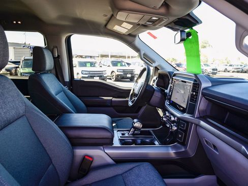 Used 2025 Ford F150 Lightning XLT image 16