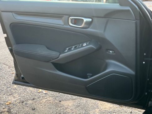 Used 2025 Honda Civic Sport image 20