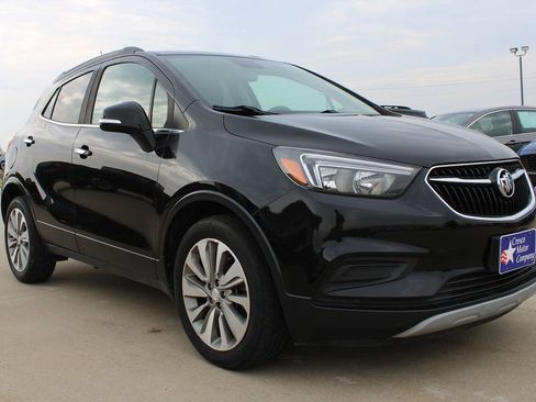 Used 2017 Buick Encore Preferred FWD image 3
