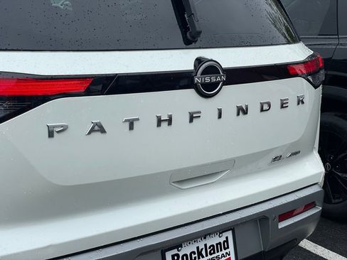 Certified 2023 Nissan Pathfinder SL AWD/4WD image 37