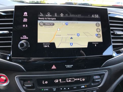 Certified 2023 Honda Passport TrailSport image 6