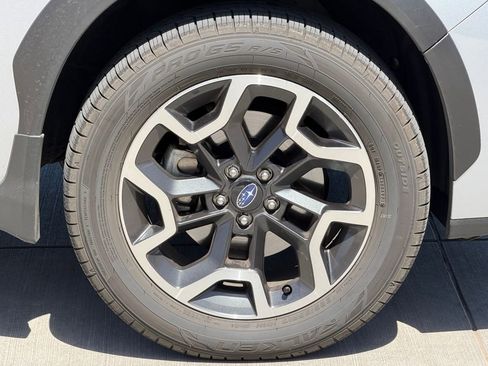 Used 2016 Subaru Crosstrek 2.0i Limited AWD/4WD image 6