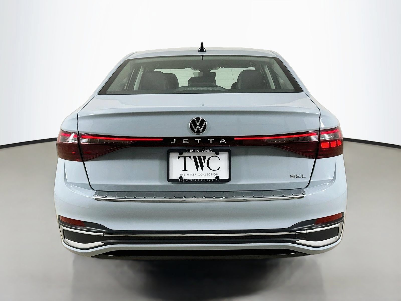 Used 2026 Volkswagen Jetta SEL FWD image 6