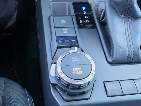 Used 2024 Toyota Tacoma TRD Sport w/ TRD Sport Upgrade Package AWD/4WD image 25