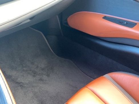 Used 2019 BMW i8 Coupe image 13