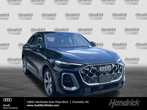 Used 2025 Audi Q5 Prestige w/ 20" Wheel Package AWD/4WD image 1
