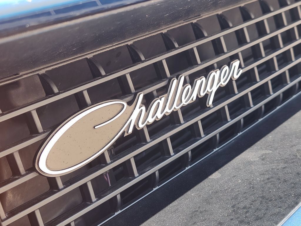Used 2023 Dodge Challenger R/T Scat Pack RWD image 13