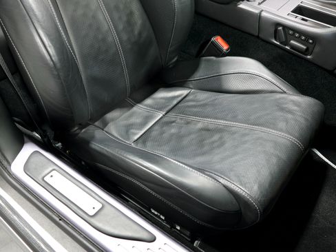 Used 2008 Aston Martin DB9 Volante RWD image 58