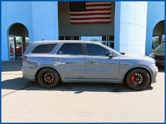 Used 2022 Dodge Durango SRT w/ Premium Interior Group AWD/4WD image 21