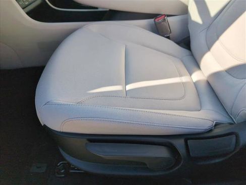 New 2026 Hyundai Tucson Blue SE image 4