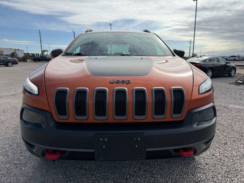 Used 2015 Jeep Cherokee Trailhawk w/ Trailer Tow Group AWD/4WD image 3