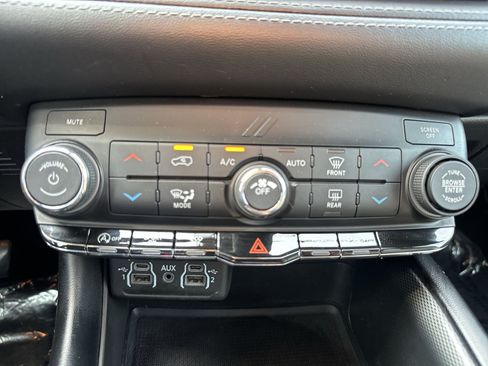 Used 2021 Dodge Durango GT AWD/4WD image 36