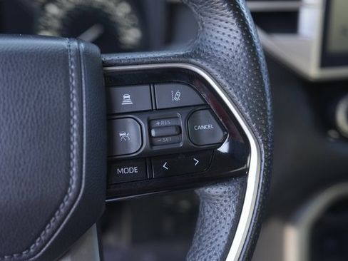 Used 2022 Toyota Tundra Limited image 24