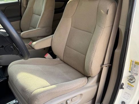 Used 2015 Honda Odyssey EX image 31