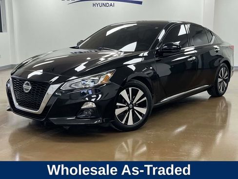 Used 2019 Nissan Altima 2.5 SL FWD image 1