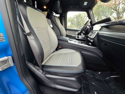 Certified 2025 Mercedes-Benz G 580 w/ EQ Technology image 11