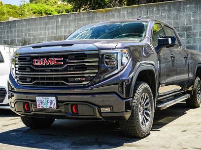 Used 2023 GMC Sierra 1500 AT4 w/ Technology Package