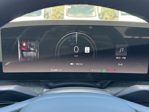 Used 2023 Lucid Air Pure AWD/4WD image 29