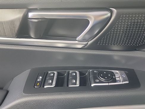 Used 2025 Kia Telluride EX w/ EX Captain's Chair Package AWD/4WD image 27