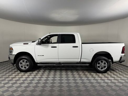 Used 2026 RAM 2500 Big Horn AWD/4WD image 8