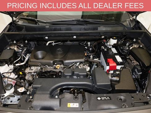 Used 2024 Toyota RAV4 XLE w/ Weather Package AWD/4WD image 19