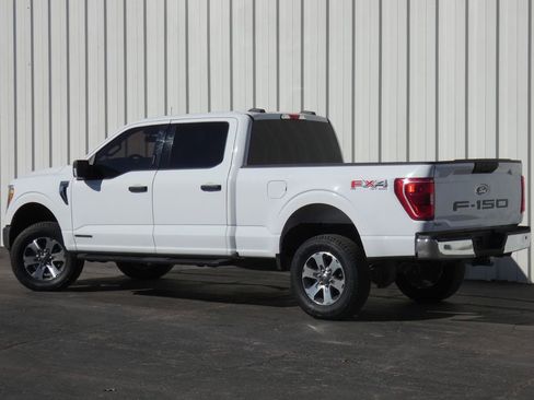 Used 2021 Ford F150 XLT w/ Equipment Group 301A Mid image 16