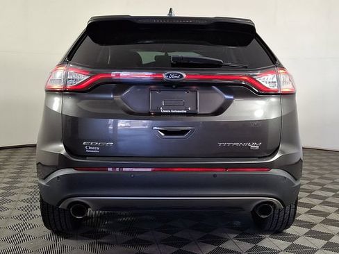 Used 2017 Ford Edge Titanium w/ Technology Package AWD/4WD image 8