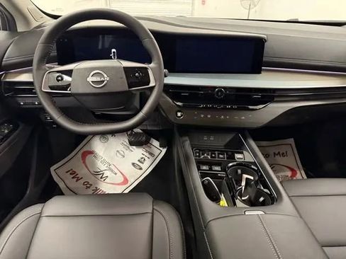 New 2025 Nissan Murano SL w/ Cargo Package AWD/4WD image 16