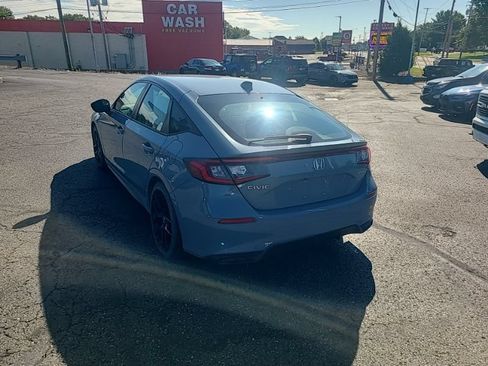 Used 2023 Honda Civic Sport image 4