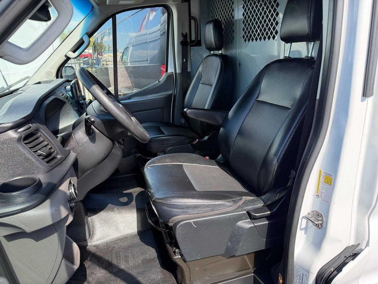 Used 2020 Ford Transit 250 Medium Roof RWD image 10