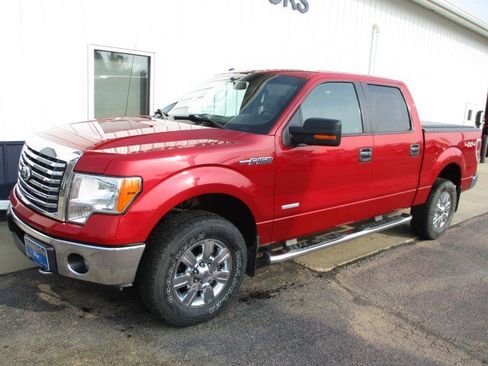 Used 2012 Ford F150 XLT w/ XLT Chrome Pkg image 2