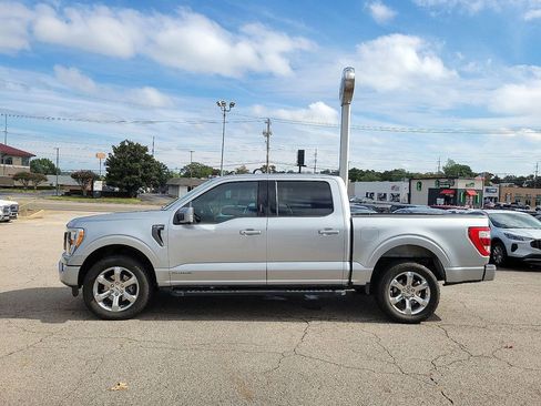 Used 2023 Ford F150 Lariat image 3