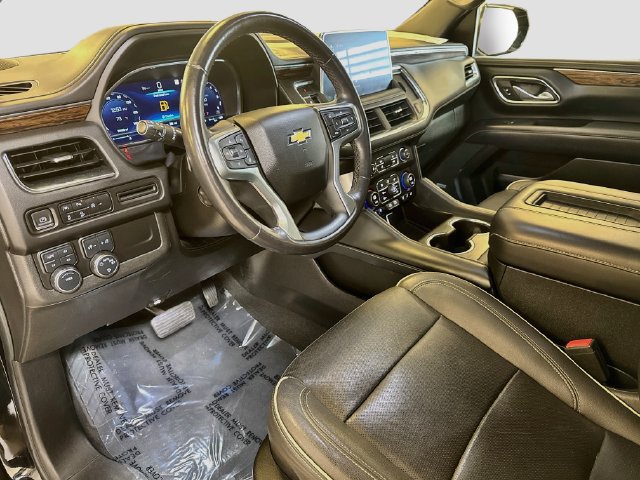 Used 2023 Chevrolet Tahoe Premier AWD/4WD image 9
