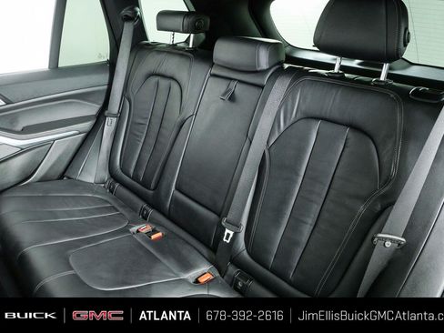 Used 2019 BMW X5 xDrive40i w/ M Sport Package AWD/4WD image 18